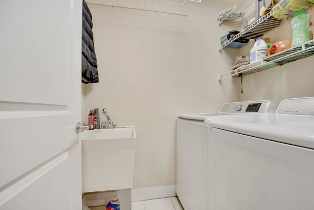 16810 Greenwood Avenue, South Holland, IL 60473