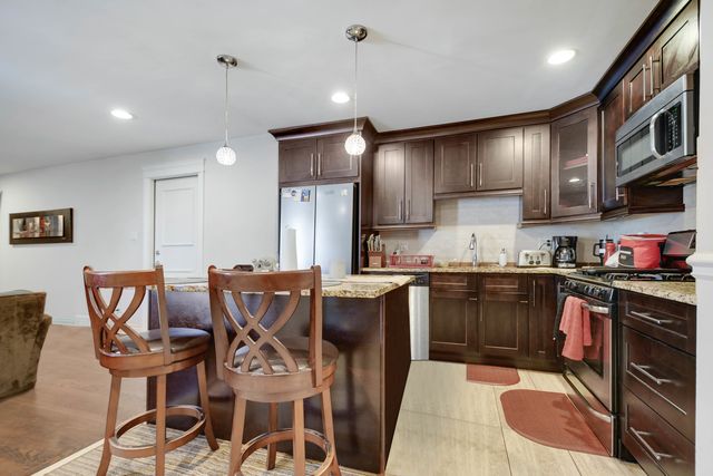 16810 Greenwood Avenue, South Holland, IL 60473