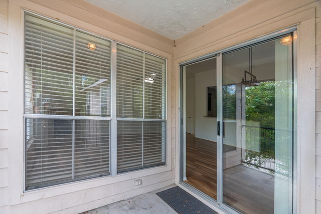 8051 Bay Branch Drive 432, Spring, TX 77382