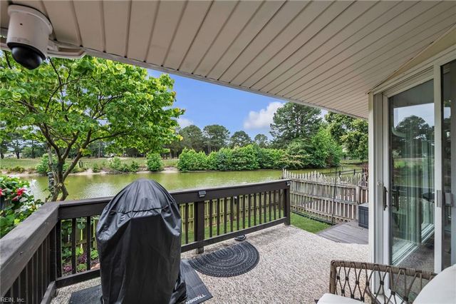 4827 Kempsville Greens PW, Virginia Beach, VA 23462