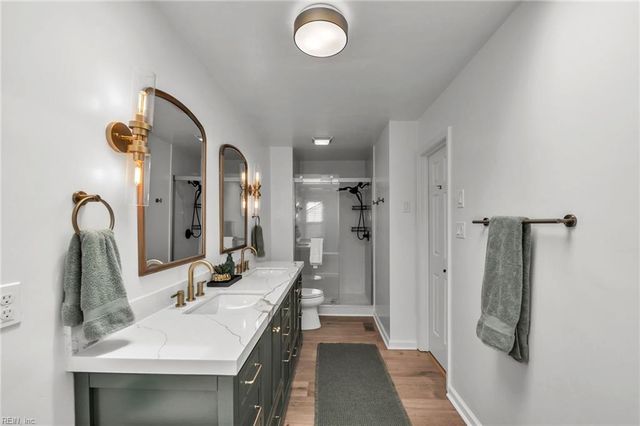 4827 Kempsville Greens PW, Virginia Beach, VA 23462