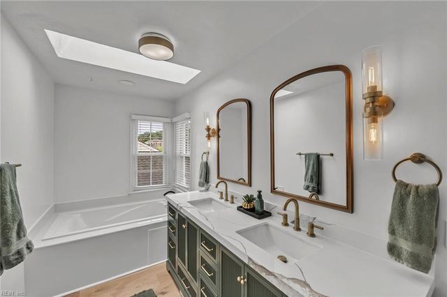 4827 Kempsville Greens PW, Virginia Beach, VA 23462