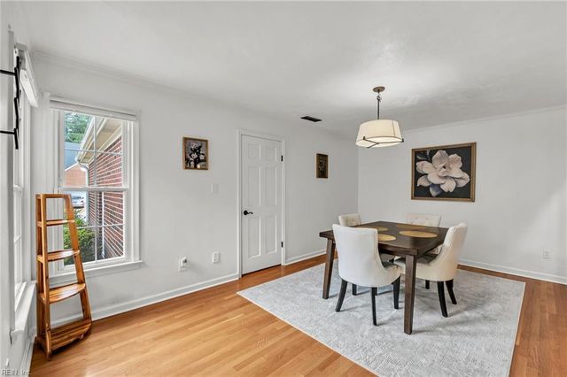 4827 Kempsville Greens PW, Virginia Beach, VA 23462