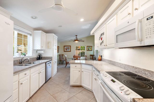 73450 Country Club Drive 93, Palm Desert, CA 92260