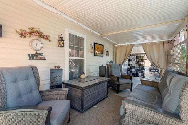 73450 Country Club Drive 93, Palm Desert, CA 92260