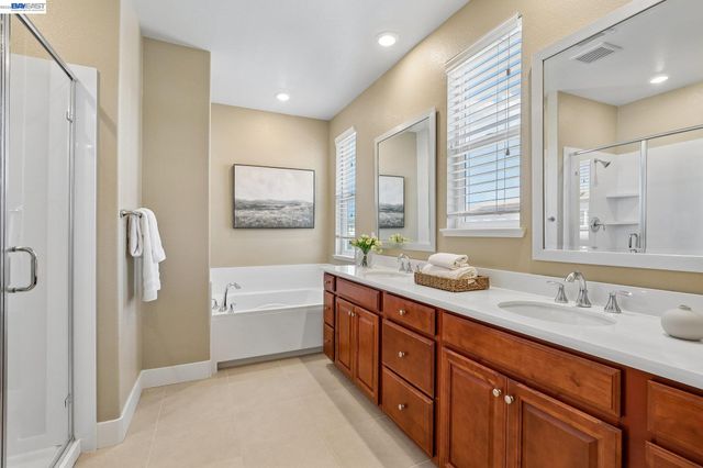 2836 Stringham Way, Dublin, CA 94568