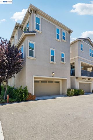 2836 Stringham Way, Dublin, CA 94568
