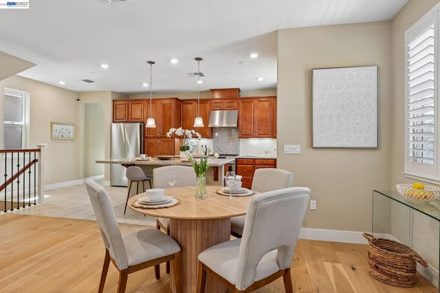 2836 Stringham Way, Dublin, CA 94568