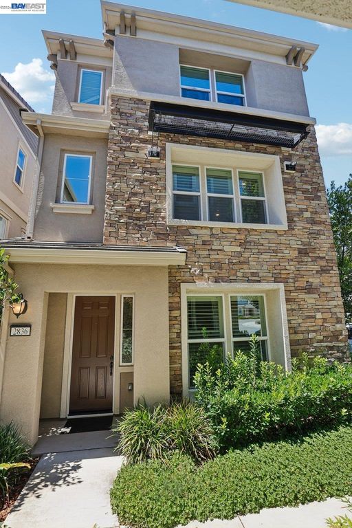 2836 Stringham Way, Dublin, CA 94568