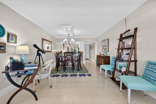 2401 Marina Isle Way 105, Jupiter, FL 33477