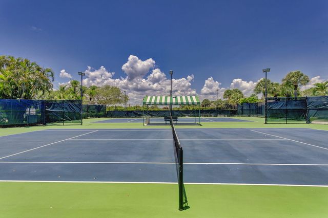 2401 Marina Isle Way 105, Jupiter, FL 33477