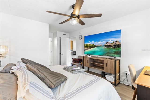 5304 W KENNEDY BOULEVARD 107, Tampa, FL 33609