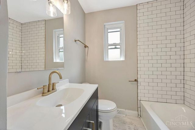5313 Romance Lane, Delhi Twp, OH 45238