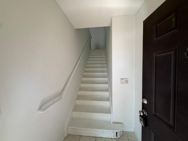 10336 Fox Trail Road S 1304, West Palm Beach, FL 33411