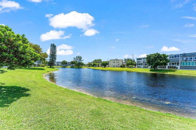 1017 Harwood C, Deerfield Beach, FL 33442