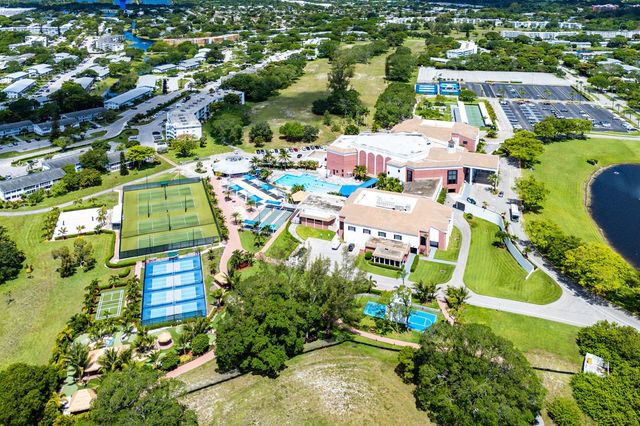 1017 Harwood C, Deerfield Beach, FL 33442