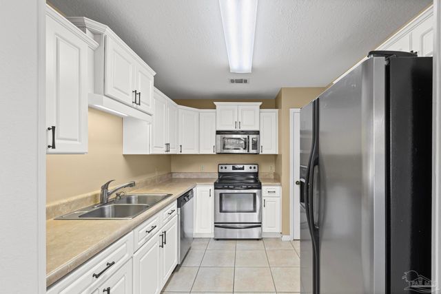 7449 Northpointe Blvd, Pensacola, FL 32514