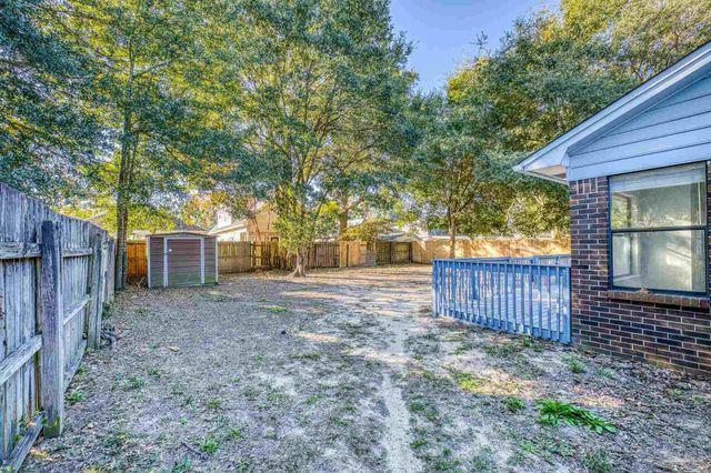 7449 Northpointe Blvd, Pensacola, FL 32514