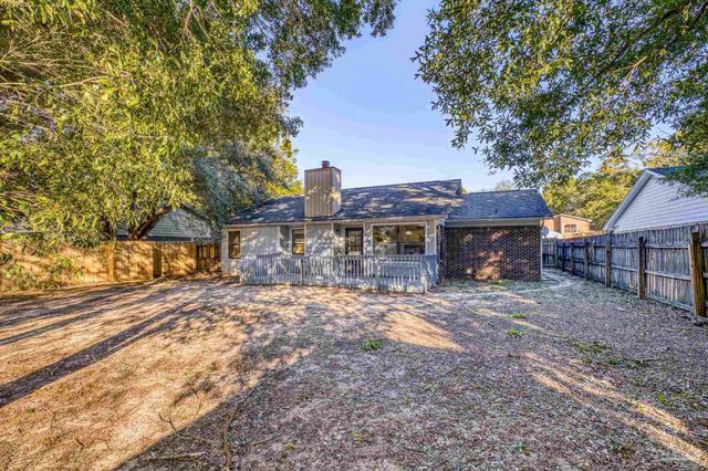 7449 Northpointe Blvd, Pensacola, FL 32514