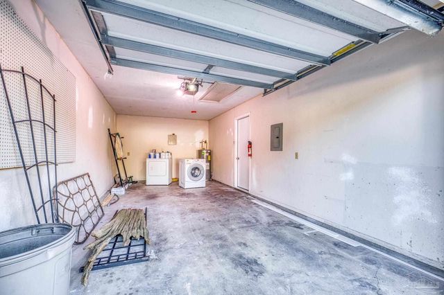 7449 Northpointe Blvd, Pensacola, FL 32514