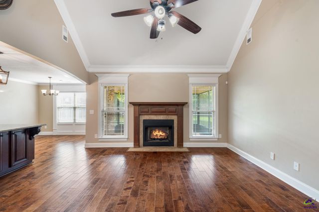 303 Grand Reserve Way, Kathleen, GA 31047