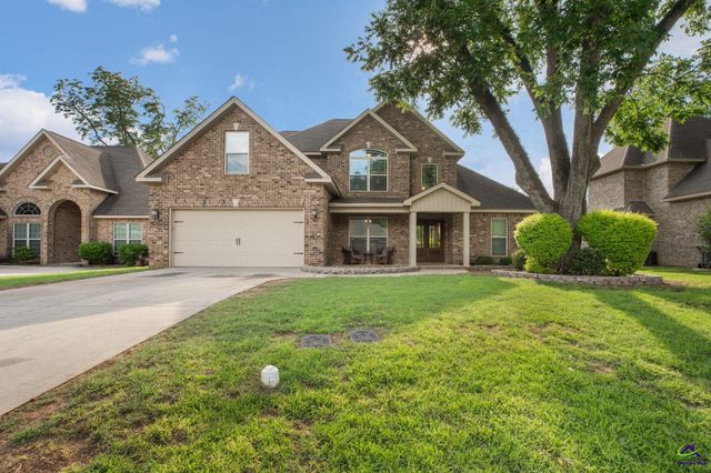 303 Grand Reserve Way, Kathleen, GA 31047