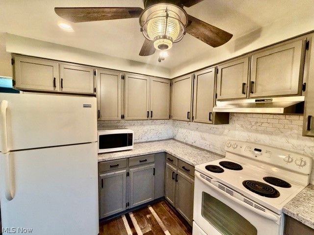 6277 Shepler Church Avenue SW, Navarre, OH 44662