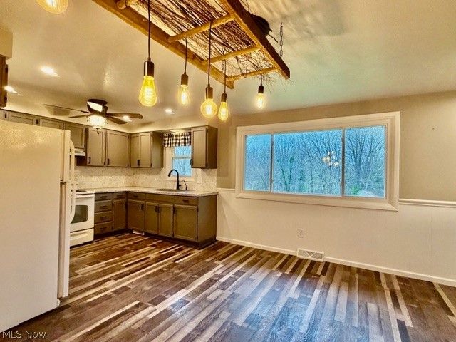 6277 Shepler Church Avenue SW, Navarre, OH 44662