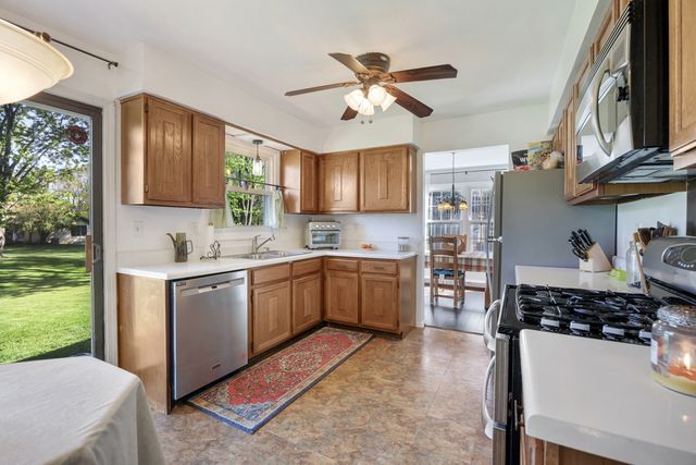 650 BUTTERFIELD Drive, Algonquin, IL 60102