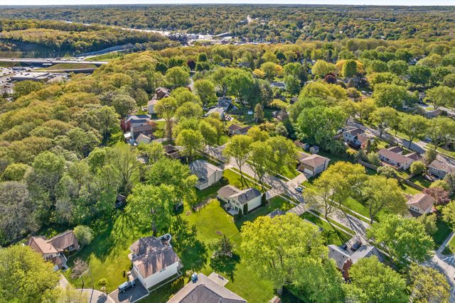 650 BUTTERFIELD Drive, Algonquin, IL 60102