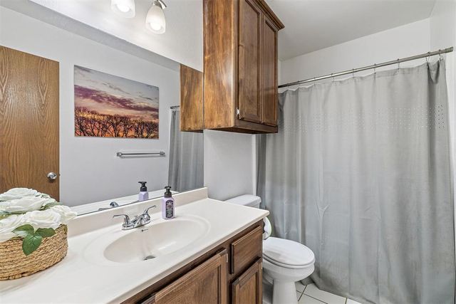 9913 SW 23rd Street, Yukon, OK 73099