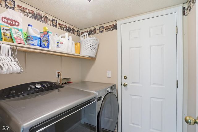 6723 Silver Tree Drive, Indianapolis, IN 46236