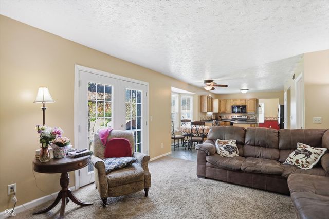 6723 Silver Tree Drive, Indianapolis, IN 46236
