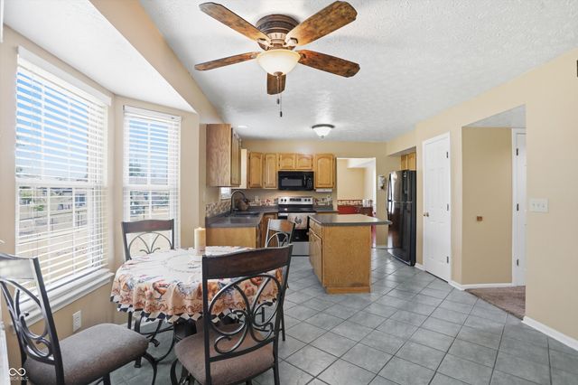 6723 Silver Tree Drive, Indianapolis, IN 46236