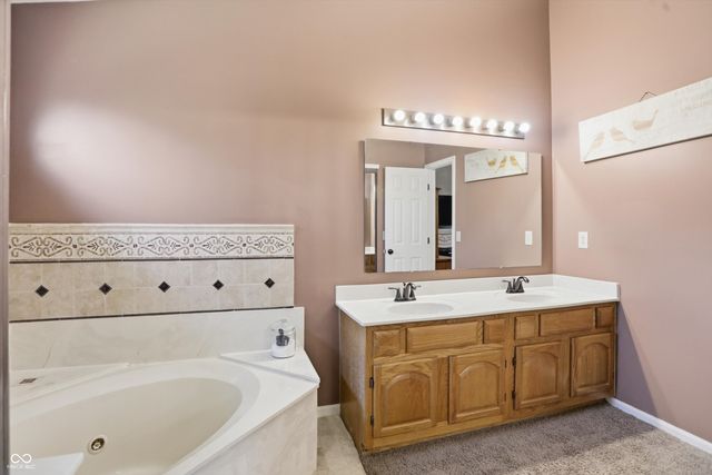 6723 Silver Tree Drive, Indianapolis, IN 46236