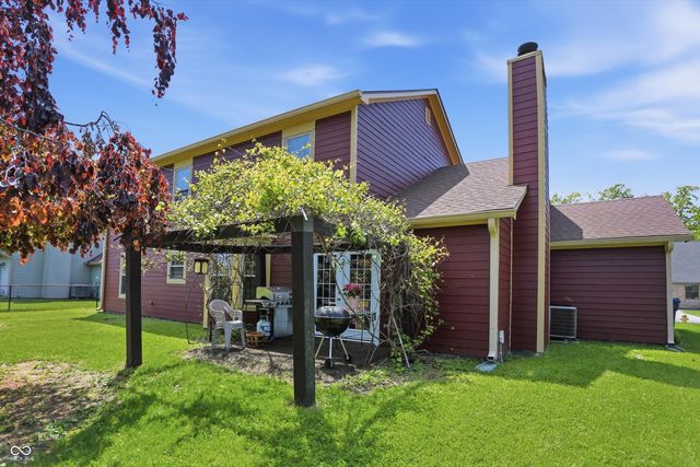 6723 Silver Tree Drive, Indianapolis, IN 46236