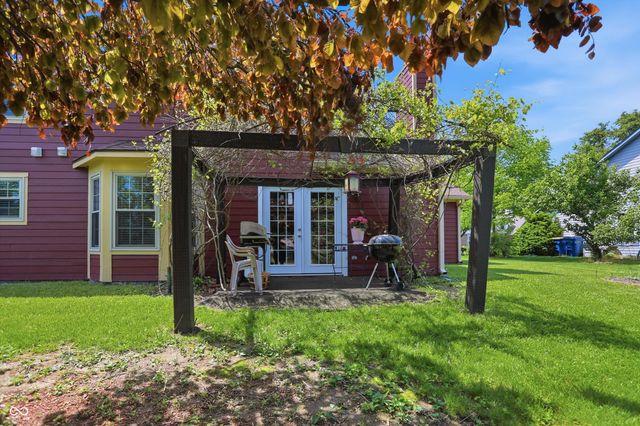 6723 Silver Tree Drive, Indianapolis, IN 46236