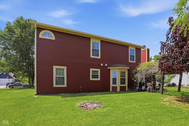 6723 Silver Tree Drive, Indianapolis, IN 46236