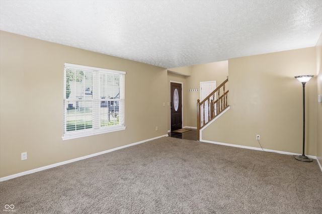 6723 Silver Tree Drive, Indianapolis, IN 46236