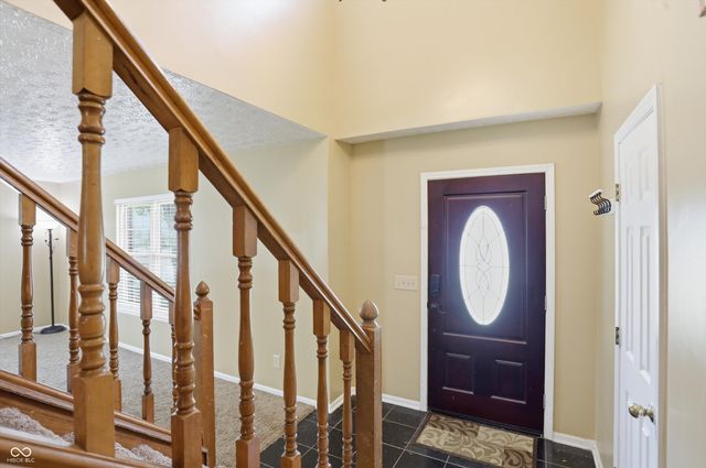 6723 Silver Tree Drive, Indianapolis, IN 46236