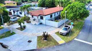 300 SW 71st Ave, Miami, FL 33144