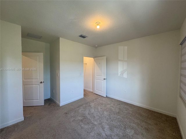 438 NE 12th St, Florida City, FL 33034