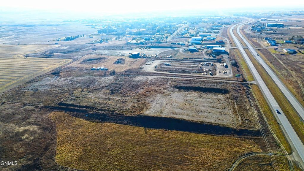 Address unavailable. photo 6