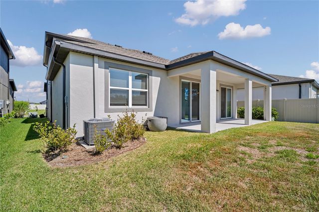 7384 POOL COMPASS LOOP, Wesley Chapel, FL 33545