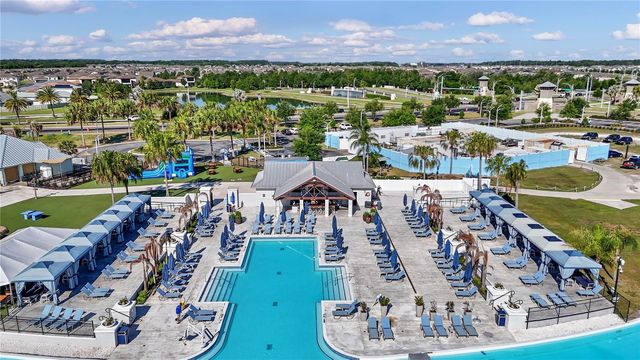 7384 POOL COMPASS LOOP, Wesley Chapel, FL 33545