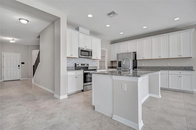 7384 POOL COMPASS LOOP, Wesley Chapel, FL 33545