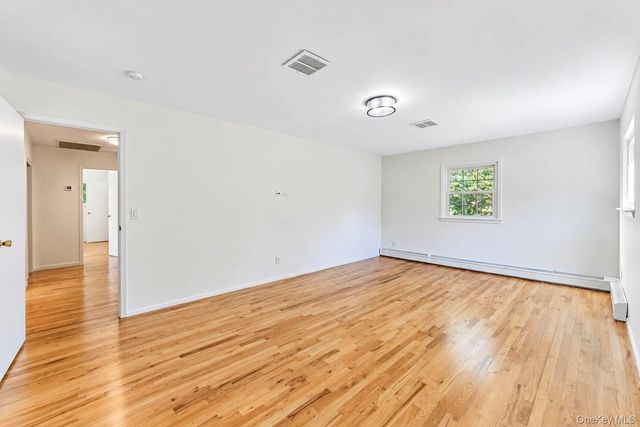 284 Marlin Street, Dix Hills, NY 11746
