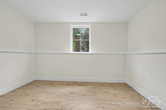 186 9 Mile Road Ne, Plainfield Twp, MI 49321