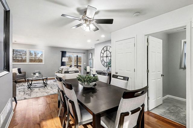 8873 Lagoon Drive, Brighton, MI 48116