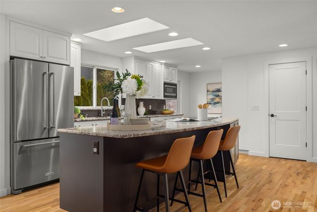 7424 NE 120th Street, Kirkland, WA 98034